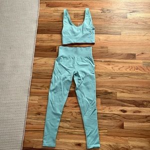 Outdoor Voices Workout Set